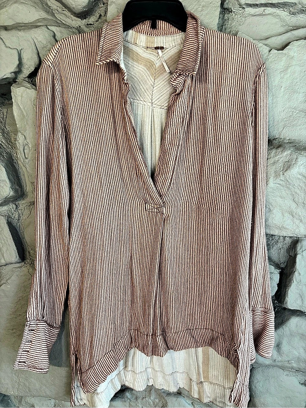 Free People Striped Shirt in Brown & White Size Large Like New